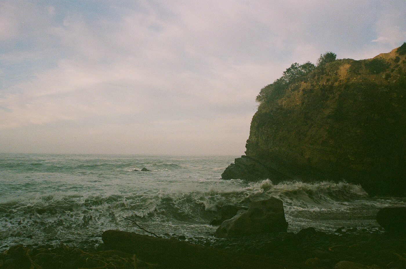 Point and shoot, frame 49 — photograph by Pascale Arahia